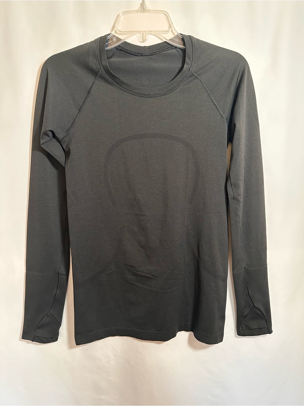 Lululemon Swiftly Tech Long Sleeve 2.0 Shirt Black Size 6